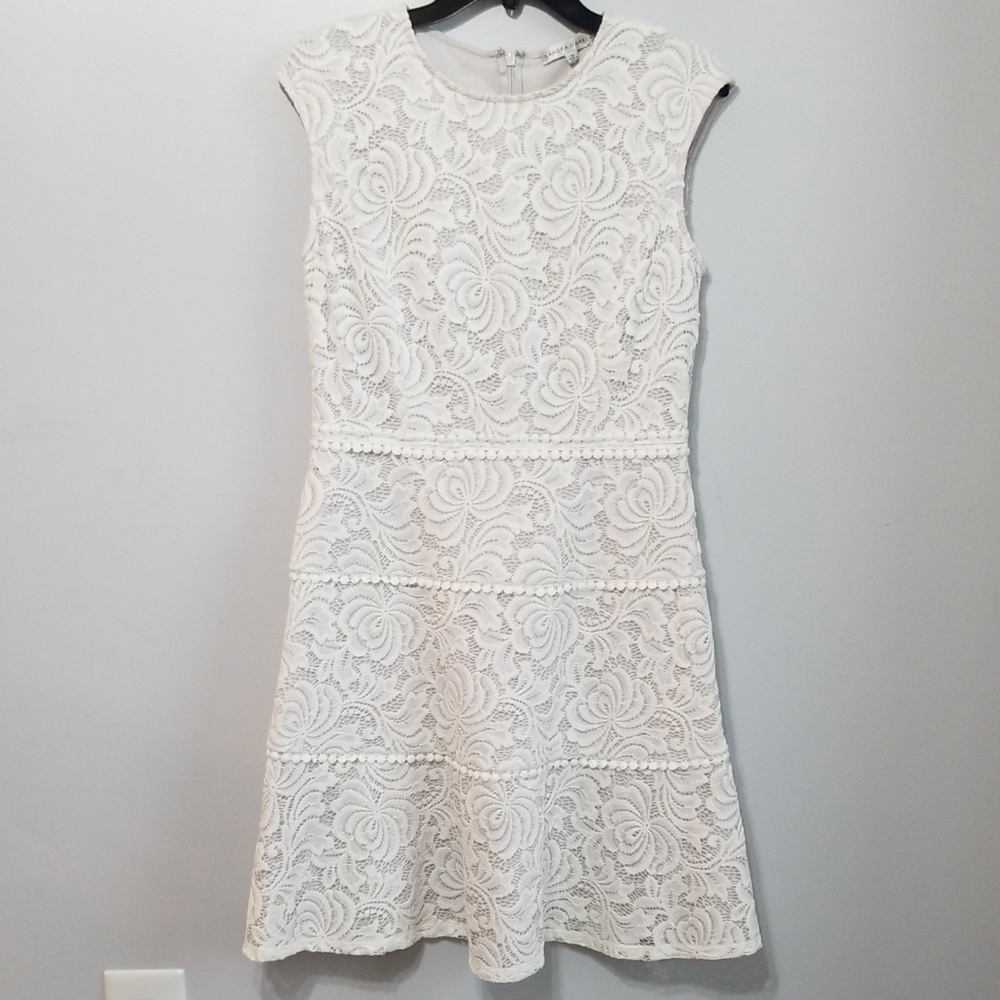 Sandra Darren White lace dress size 10